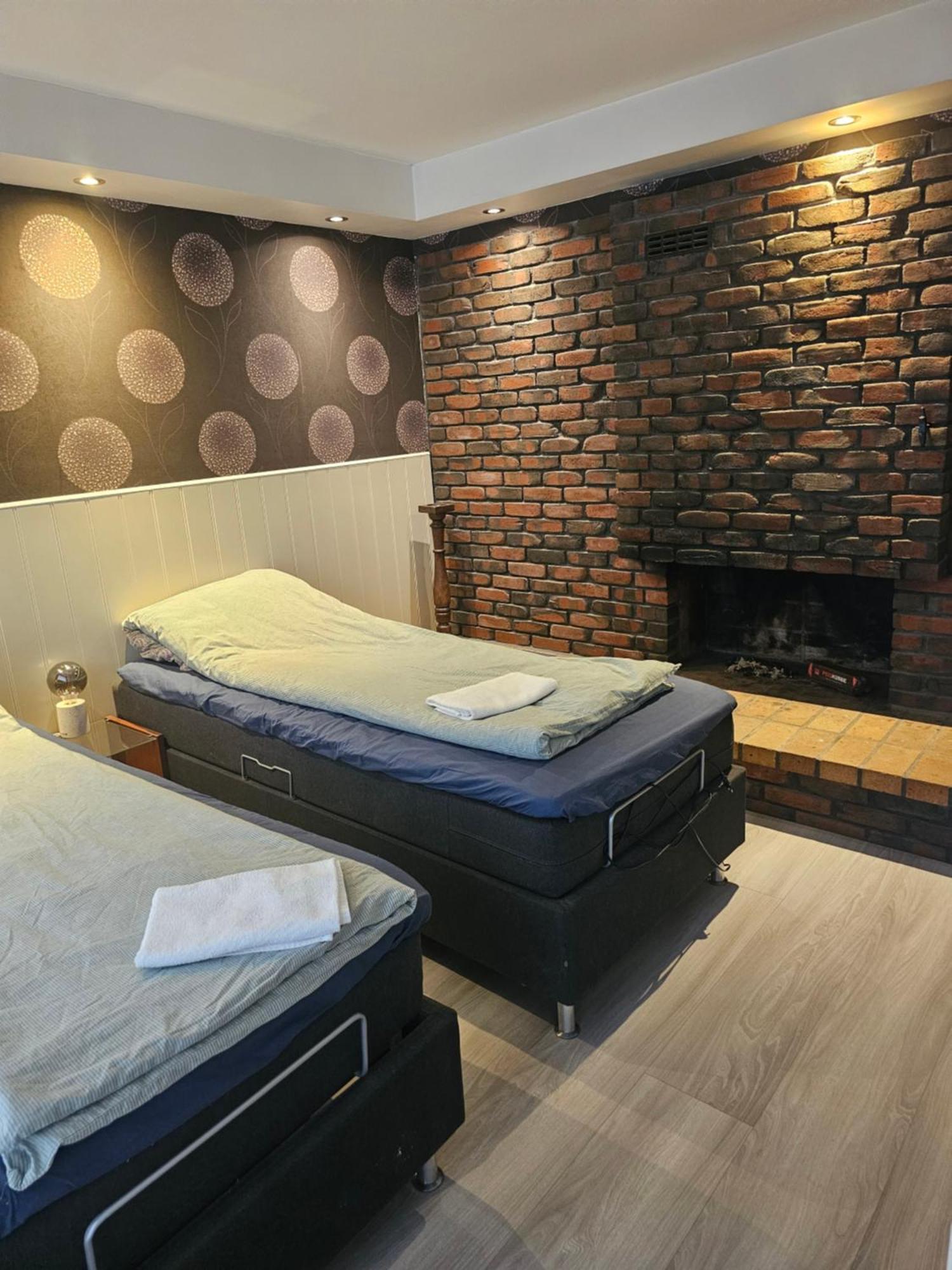 Full Privacy Townhome In Oslo With Wifi ภายนอก รูปภาพ
