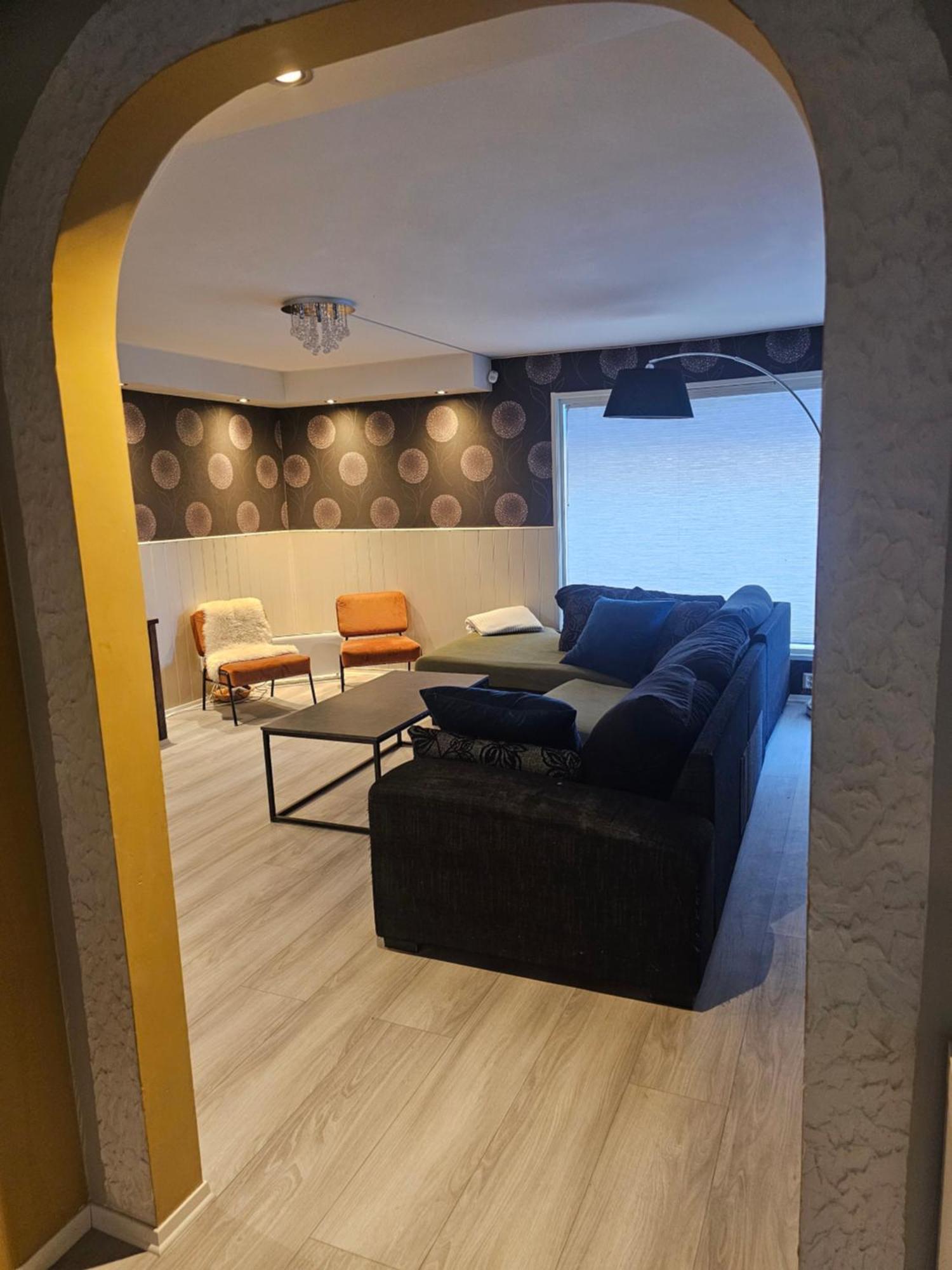Full Privacy Townhome In Oslo With Wifi ภายนอก รูปภาพ